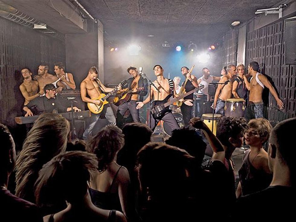 Fernando-bayona-circus-christi-06