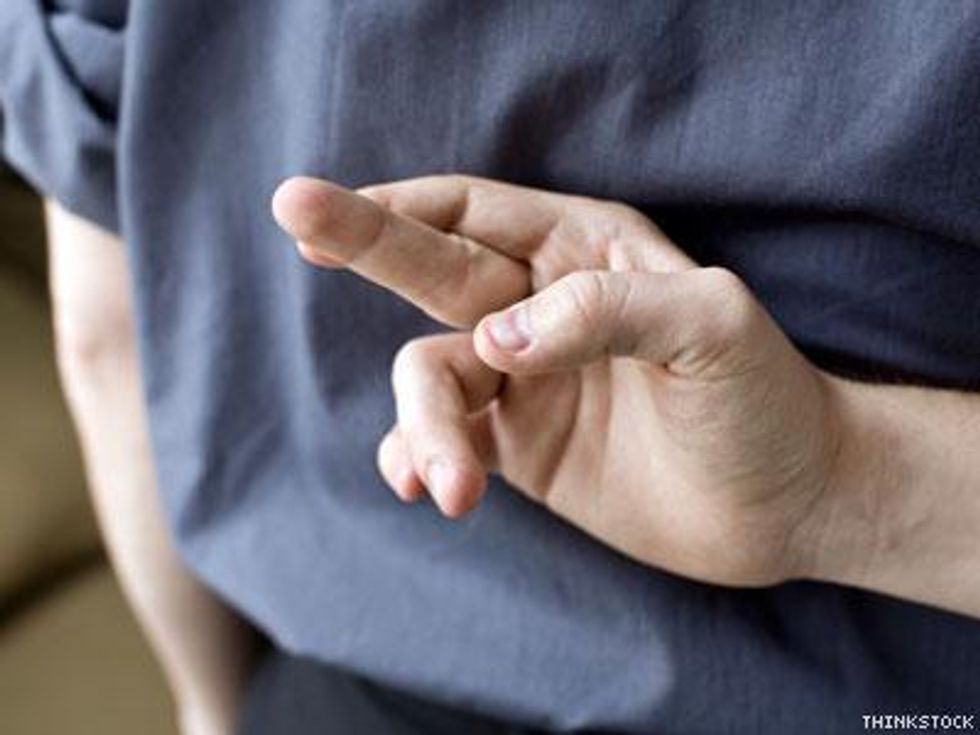 Fingers-crossed-x400_0