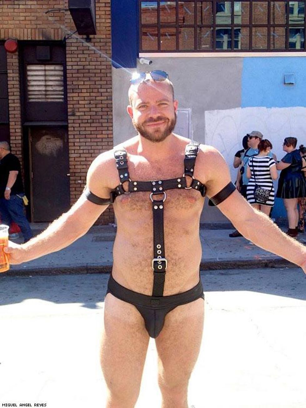 Folsom Street Fair etiquette