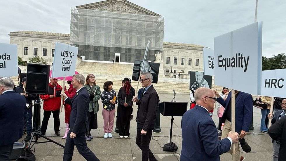 Frank Kameny 100th birthday SCOTUS protesters for LGBTQIA rights