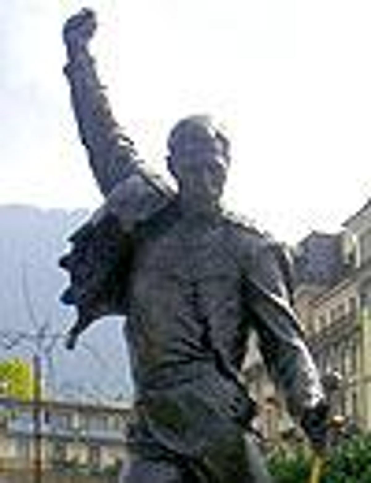 Freddy_mercury_statue_wiki_