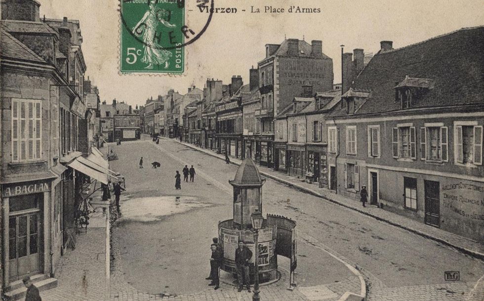 French Postcard, 1905, \u00a9 Marc Martin collection, \u201cFenster zum Klo\u201c, Schwules Museum, 2017