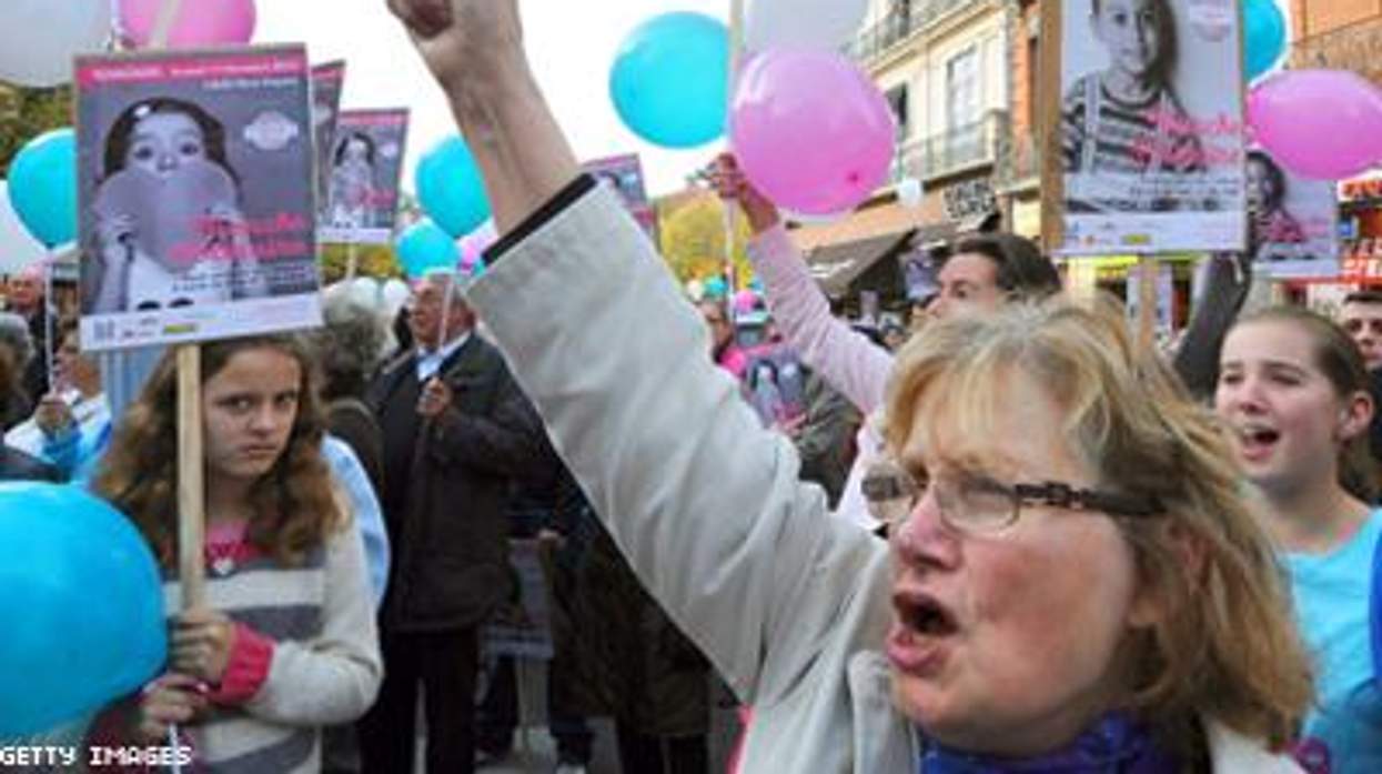 Frenchantimarriagenov17_12x400