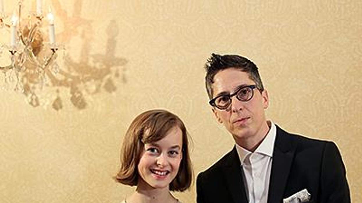 Funhome_alison_bechdelx400d