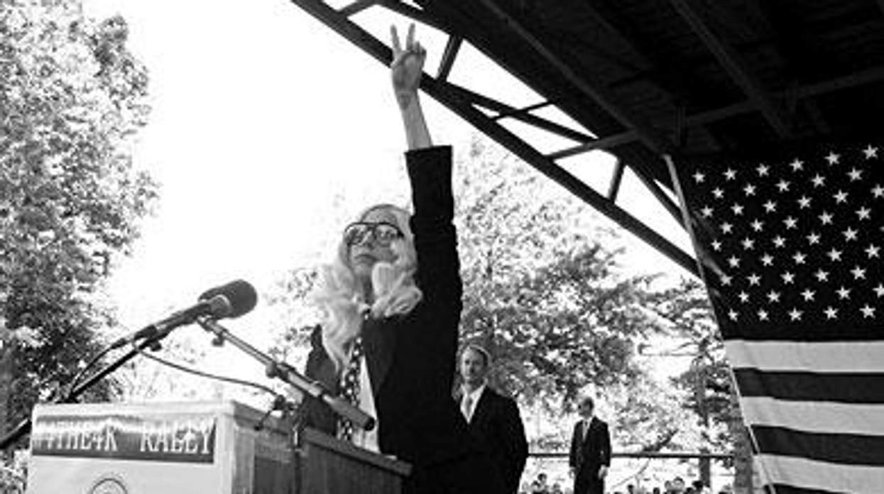 Gaga_richardsonx390_0