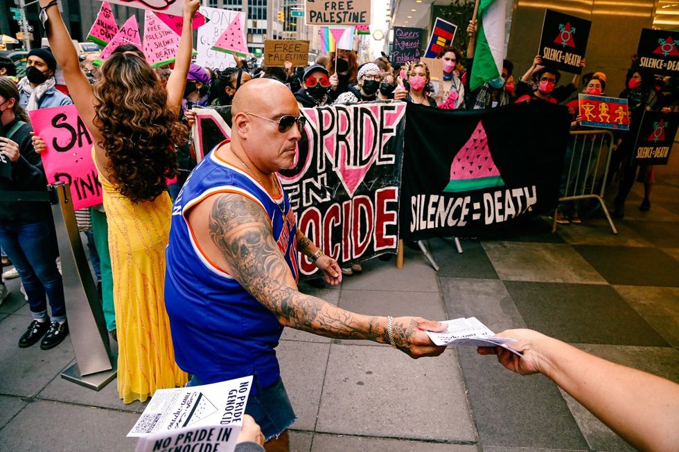 GALLERY - ACTUP - Protest Glaad Gala Palestine