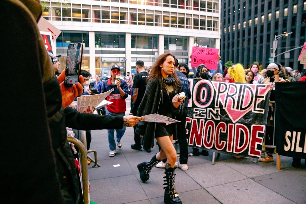 GALLERY - ACTUP - Protest Glaad Gala Palestine