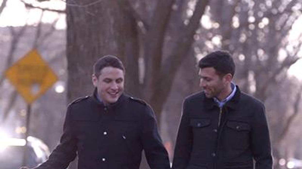 Gay-couple-clinton-adx400