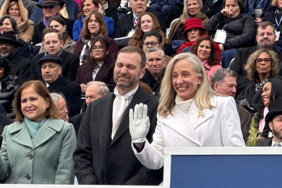 Ghazala Hashmi and Spanbarjas