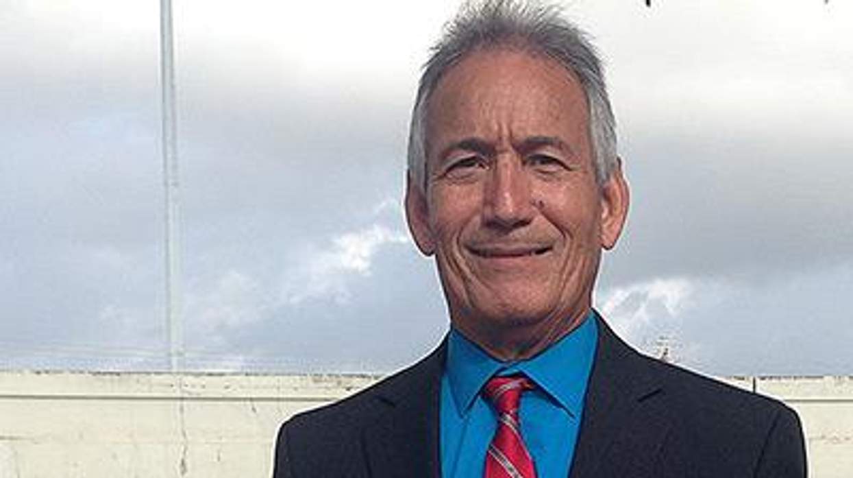 Gilbert-pena-bathroom_finesx400