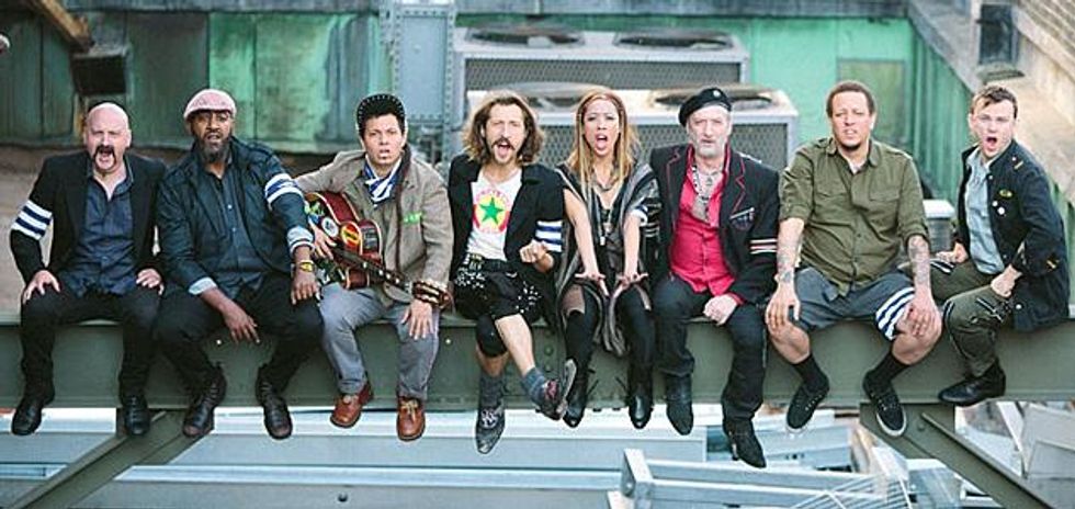 Gogol-bordellox633_0