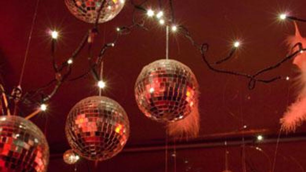 Good-friday-discox390