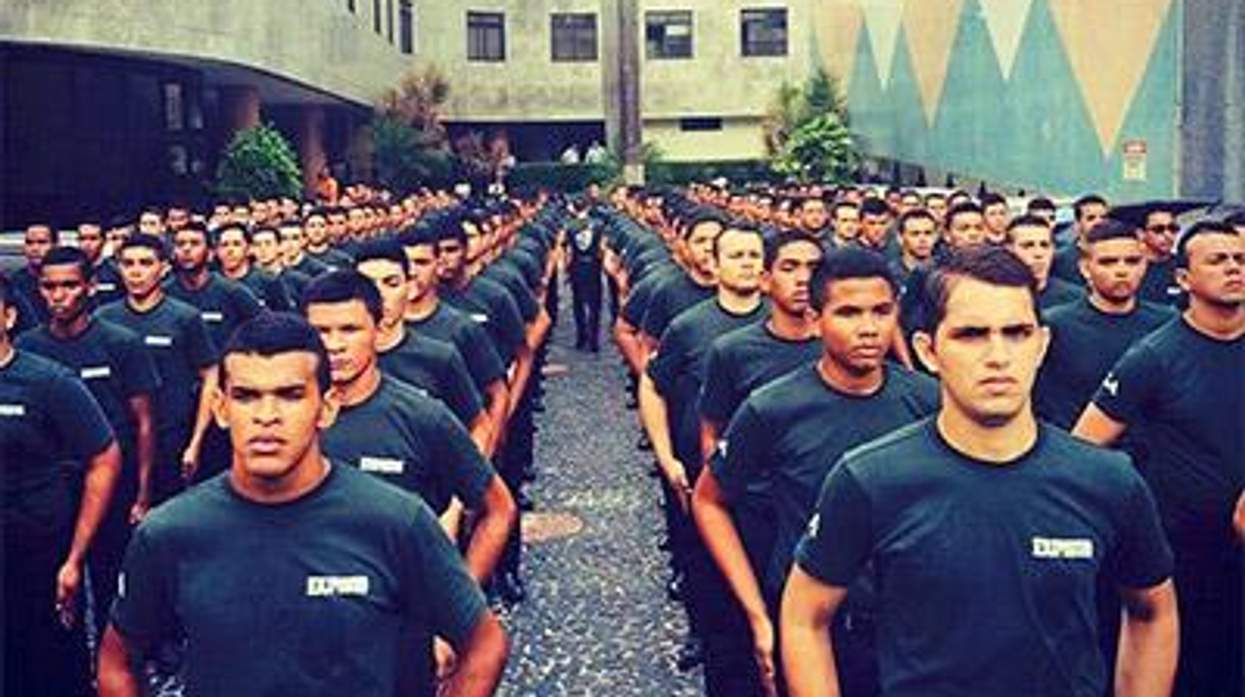 Guardians-of-the-altar-x400d