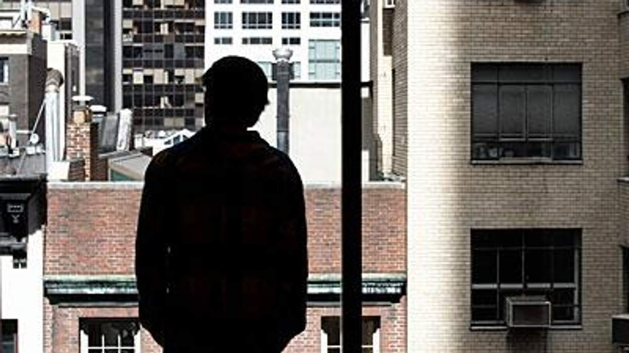 Hartinger_alone_dodx400_0