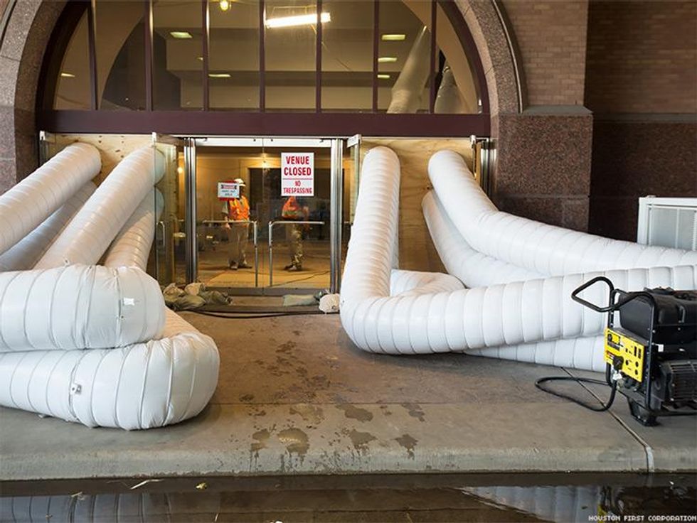 Harvey-gilbane-wortham-theater-center_courtesy-of-houston-first-corporation_preview_0