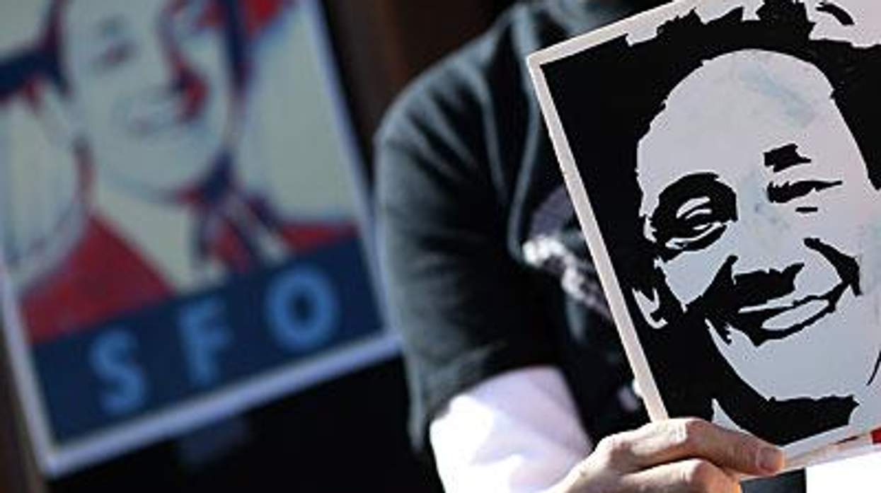 Harvey_milk_signsx400