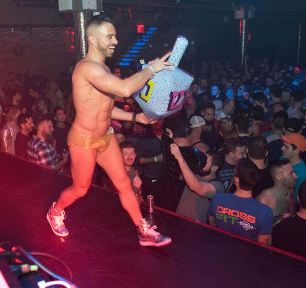 Hebro's Christmas Eve Jewbilee