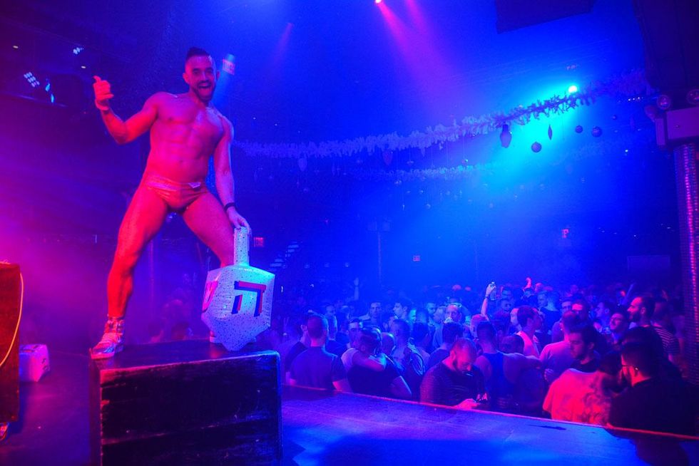 Hebro's Christmas Eve Jewbilee