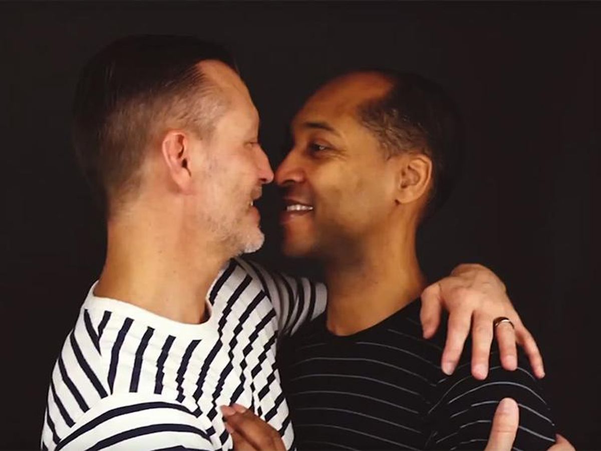 Hillary ad features same-sex couples kissing
