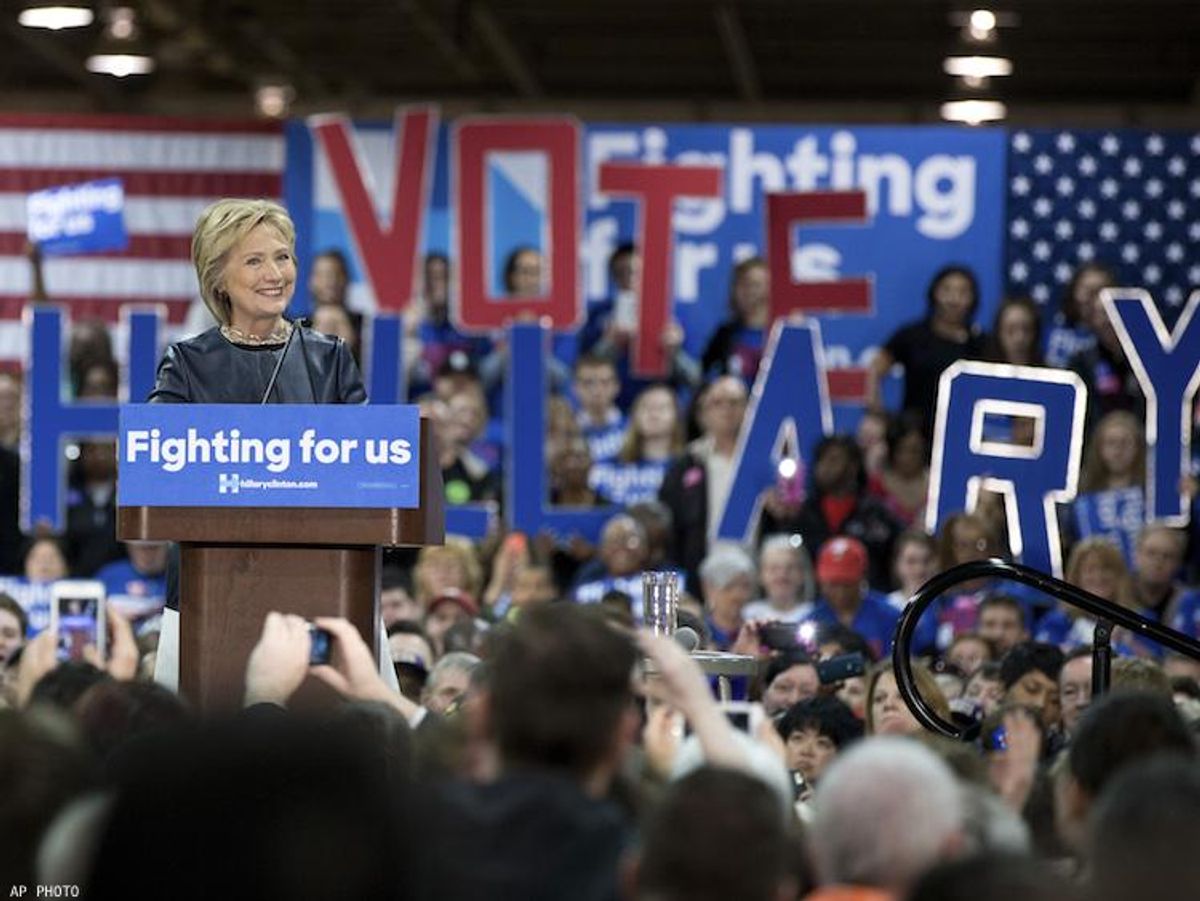 Hillary Clinton speaks to supporters in St. Louis, Missouri