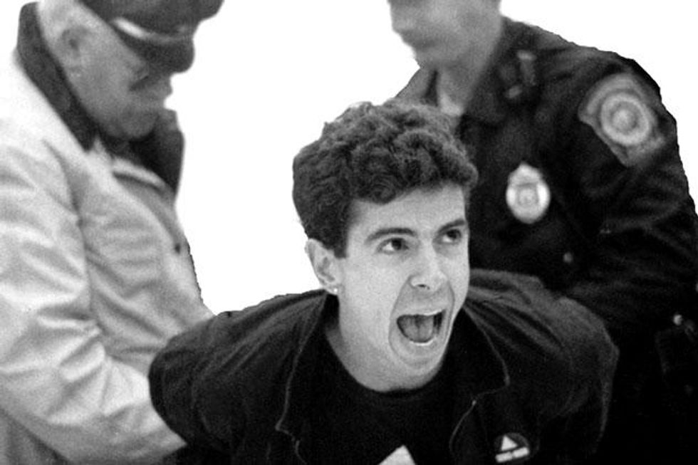 How-to-survive-the-plague-x633