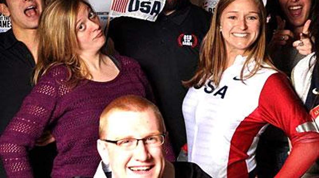 Howe_advocate_leadx400