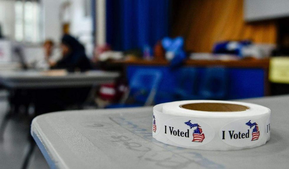 i voted sticker roll