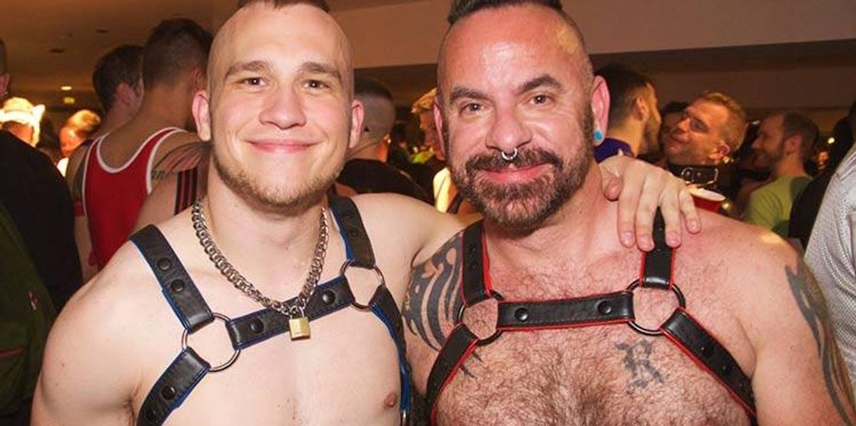 Gay Male Porn Stars Dressed In Leather - 35 DOs and DON'Ts of a Gay Leather Bar