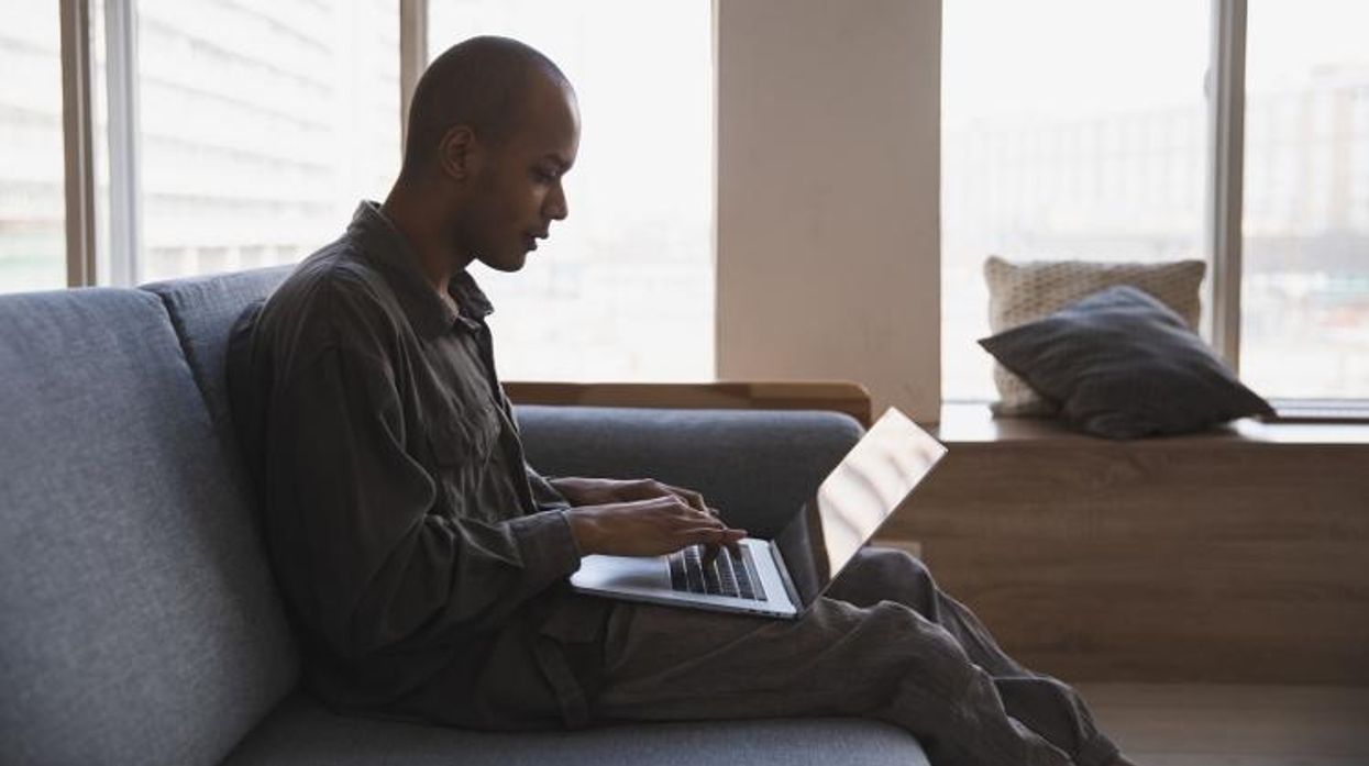 8 Resources for Getting HIV Meds and Services Online