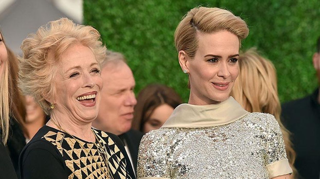 Sarah Paulson Shares Girlfriend Holland Taylor's Review of Her 'American Crime Story' Performance