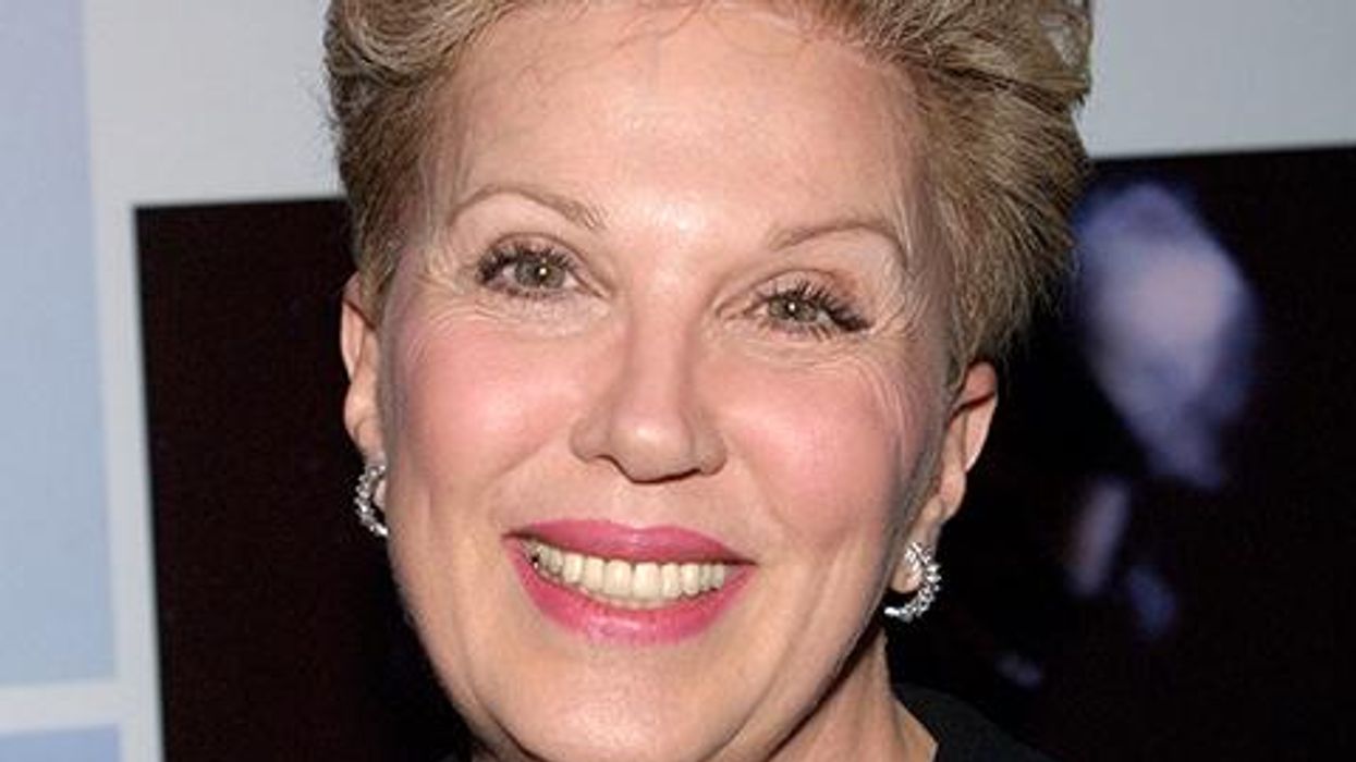Dear Abby Offers Great Advice to Gay Grandmother Shunned By Her Son and Religious Wife