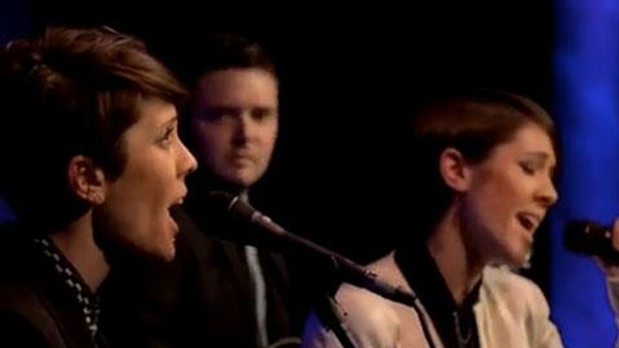 WATCH: Tegan and Sara Sing for P!nk - Confess Sexual Fantasies About Her