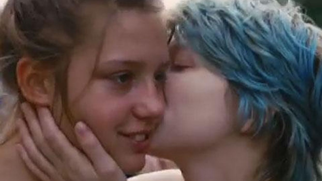 WATCH: New Blue Is the Warmest Color Red Band Trailer Pushes for Oscar Nods