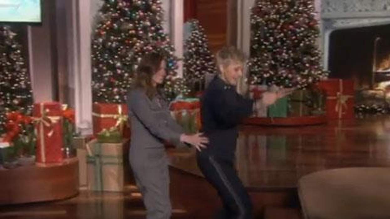 WATCH: Julia Roberts Is the Caboose in an Ellen DeGeneres Conga Line!