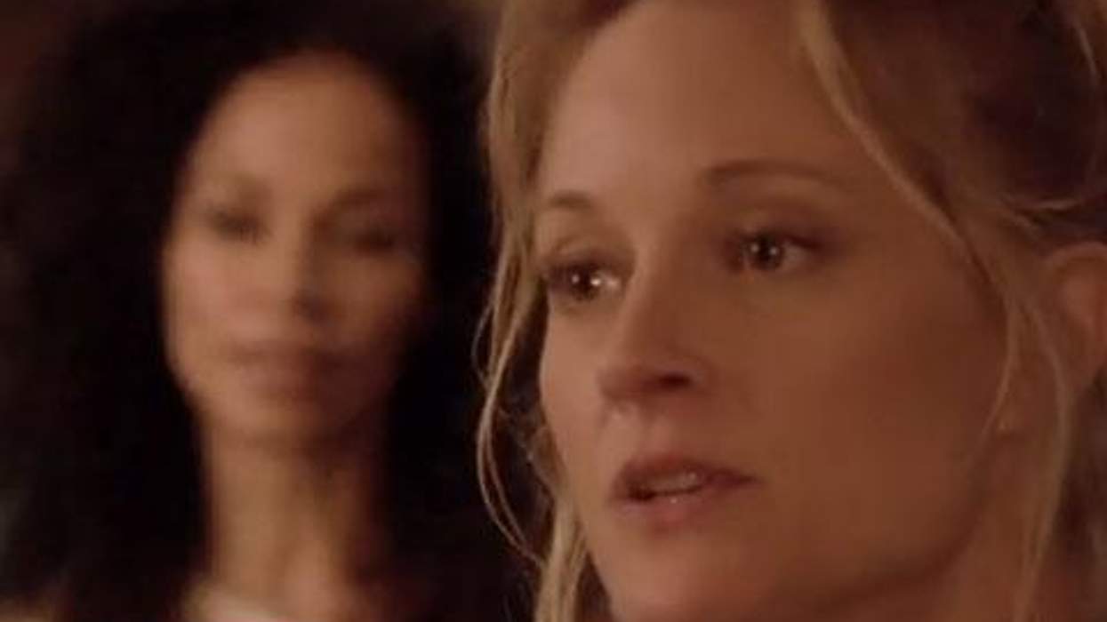 WATCH: Teri Polo and Sherri Saum Back as Best TV Moms Ever in 'The Fosters' Winter Promo