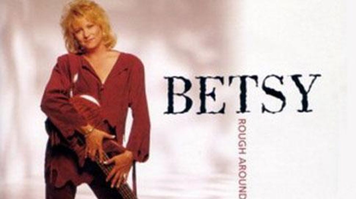 Garth Brooks' Out Half Sister and Bandmate Betsy Smittle Dies at 60