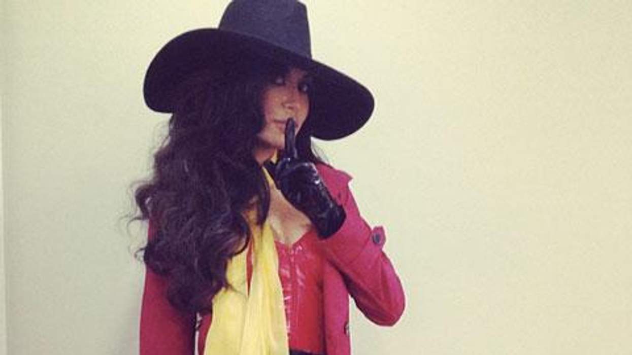 Naya Rivera Does Sexy Carmen Sandiego for Halloween!