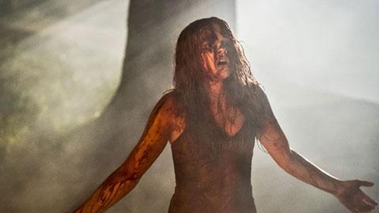 REVIEW: Scary White: A Sharp New Take on Carrie’s Cautionary Tale