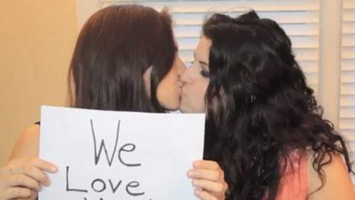 WATCH: Singing Girlfriends Bria and Chrissy Cover Katy Perry's 'Roar'