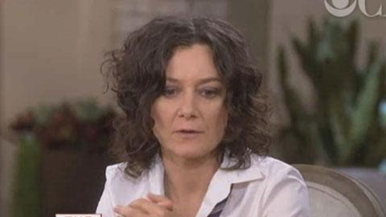 Sara Gilberts Message for LGBT Teens on Spirit Day