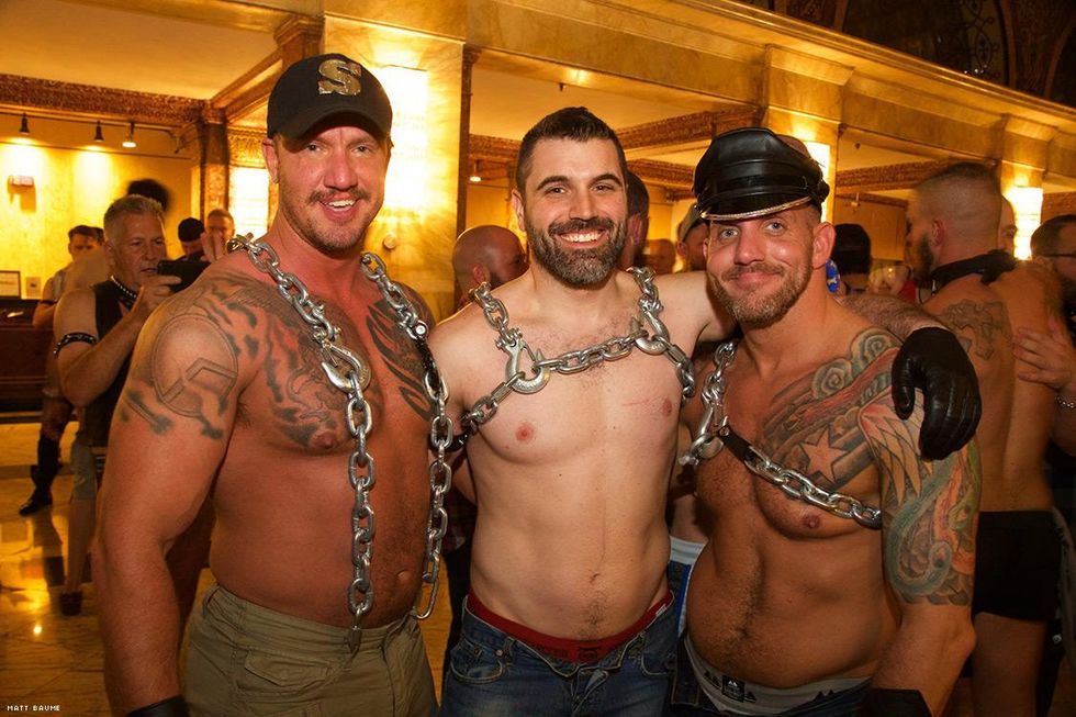 IML Day 2: Everyone gets naked and gets to know each other better. Plus: Contestant previews.