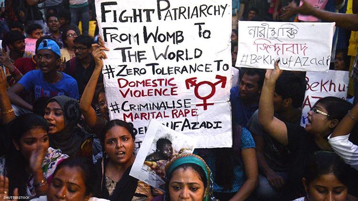 INDIAN WOMEN PROTEST