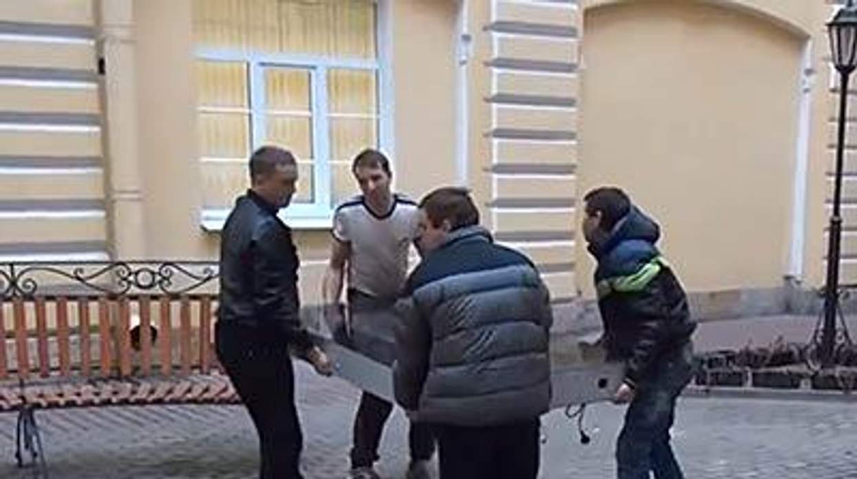 Iphone-monument-st-petersburgx400