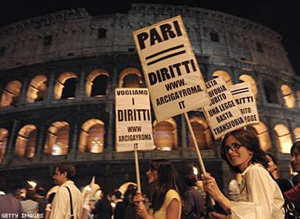 Italy_protestx390_0