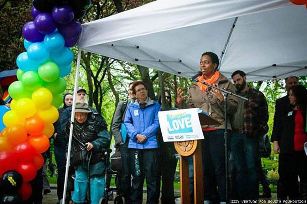 Izzy-ventura-for-equity-foundation05x633_0