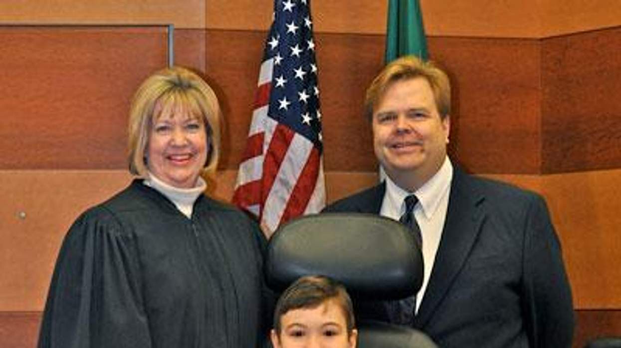 Jakedekkersonandjudgex400_advocate_0