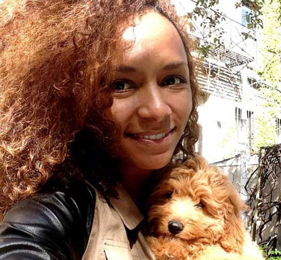 Janet-cleo-selfiex633_0