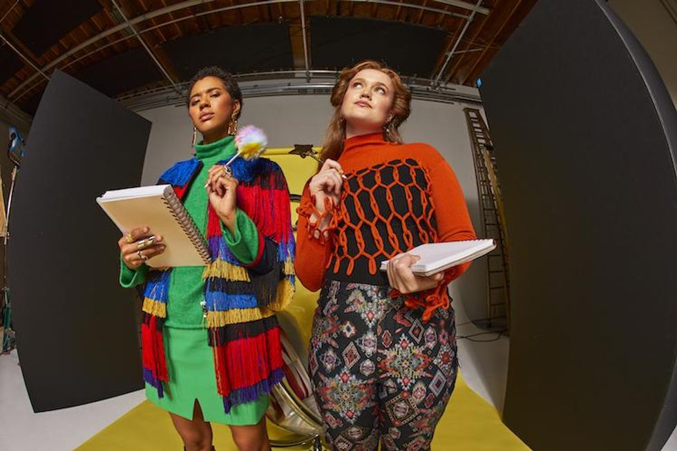 jasmin Savoy Brown and Liv hewson