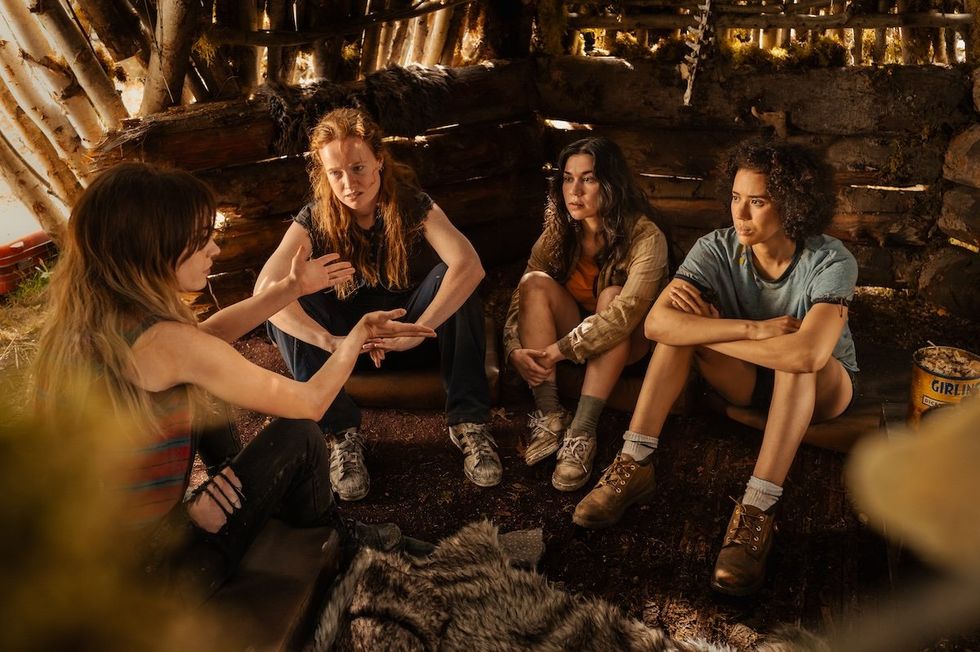 Jasmin Savoy Brown and Live Hewson in Yellowjackets