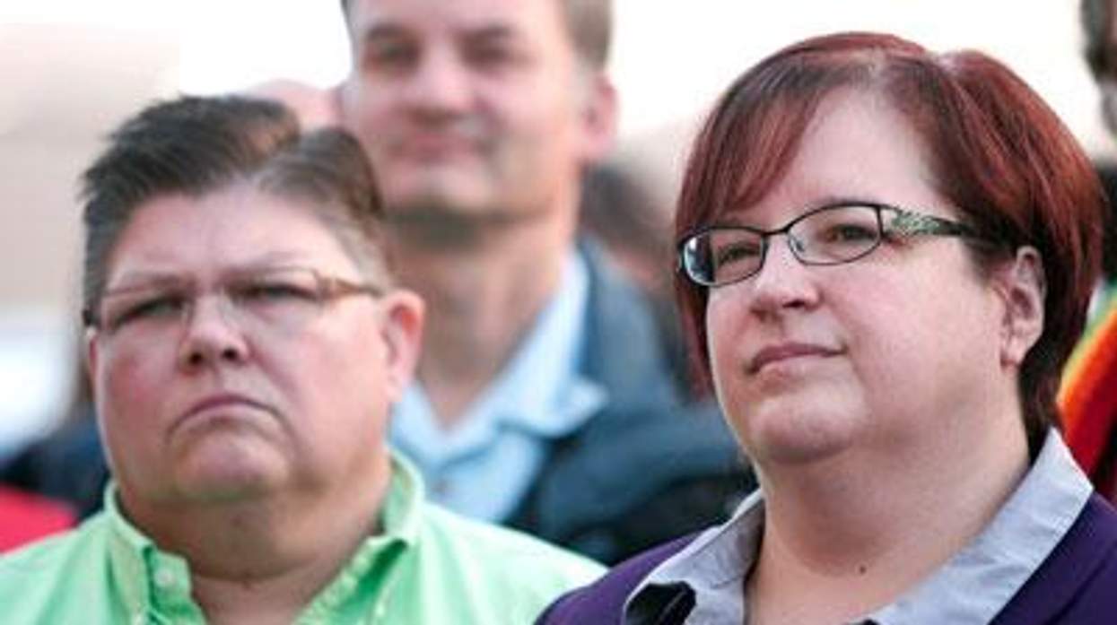 Jayne-rowse-left-april-deboerx400